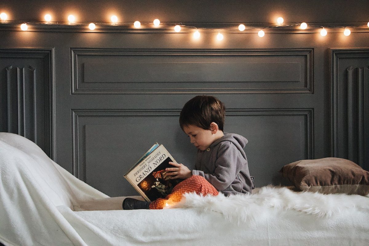 Hoe kleurrijke verlichting bijdraagt aan de sfeer in de kinderkamer